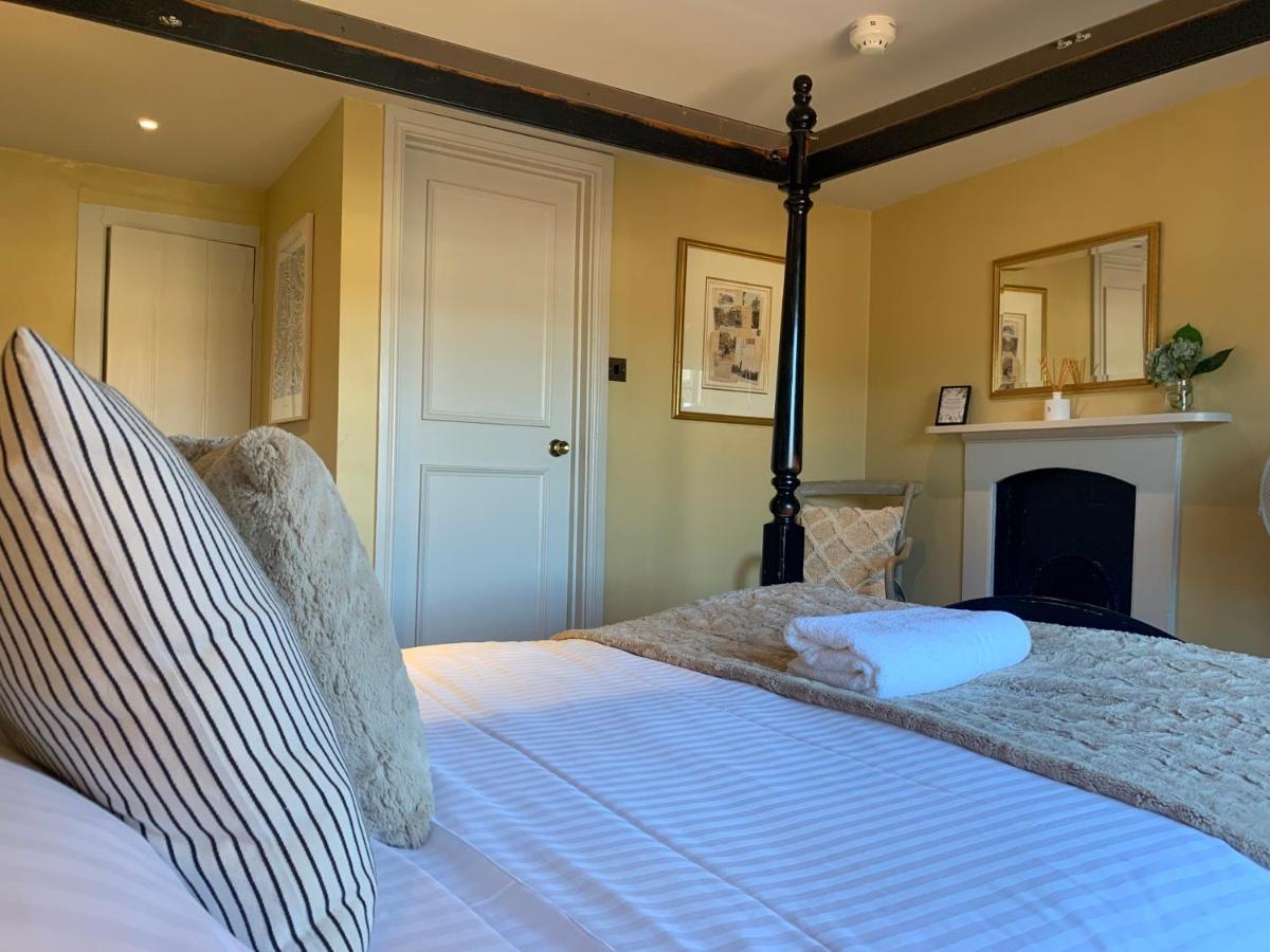 The Black Swan Inn ディバイザス エクステリア 写真